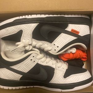 Dunks
